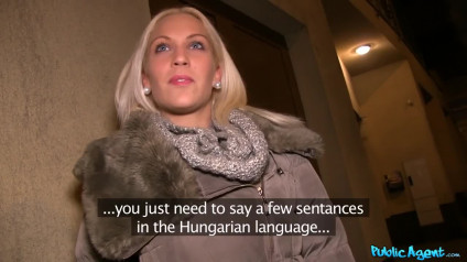 Zsebre tette a pénzt a pesti csajszi, és mindjárt nekiállt az ügynököt lecidázni